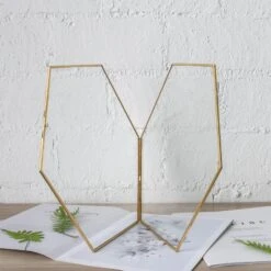 Hanging Hexagon Herbarium Brass Glass Frame For Pressed Flowers Dried Flowers Floating Frame 26 Hanging Hexagon Herbarium Brass Glass Frame For Pressed Flowers Dried Flowers Floating Frame -Ncyp Garden Sale Shop 20190905007 2
