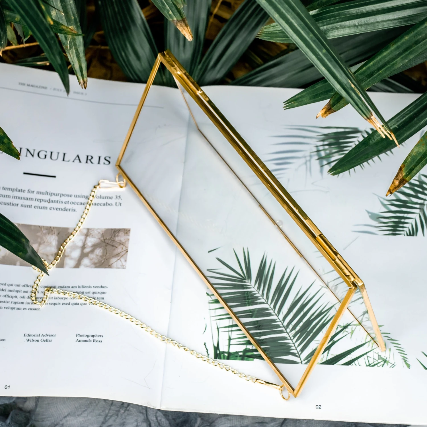 NCYP 4x9" Horizontal Brass Double Glass Picture Frame Wall Hanging, Photo Specimen Card Holder Modern Home Geometric Decor Display Gift 4 NCYP 4x9" Horizontal Brass Double Glass Picture Frame Wall Hanging, Photo Specimen Card Holder Modern Home Geometric Decor Display Gift - Image 4