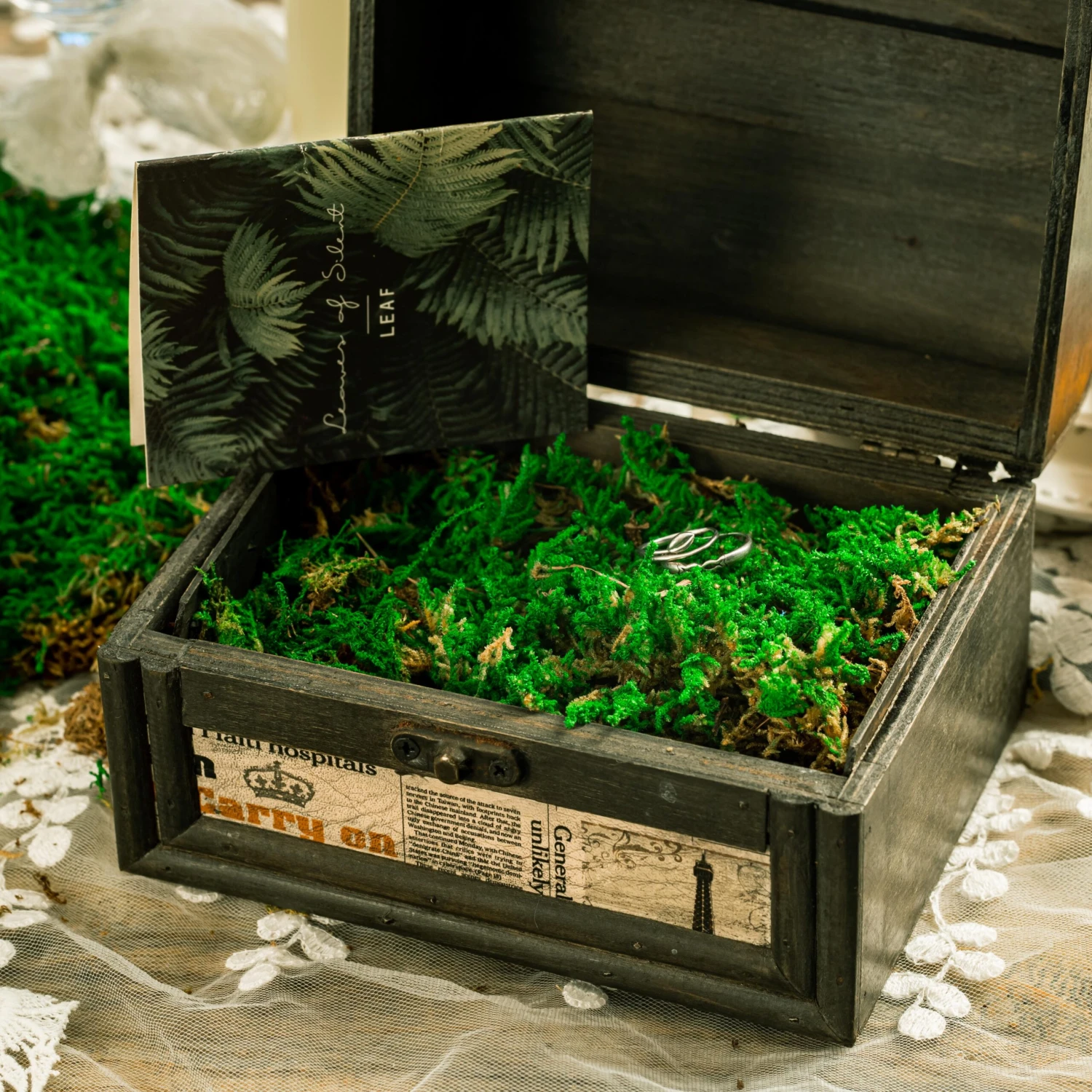 Preserved Forever Green Moss, Pole Moss Green 20x50cm, For DIY Moss Wall, Moss Terrarium, Moss Centerpiece, Moss Bowl, Centerpiece 4 Preserved Forever Green Moss, Pole Moss Green 20x50cm, For DIY Moss Wall, Moss Terrarium, Moss Centerpiece, Moss Bowl, Centerpiece - Image 4