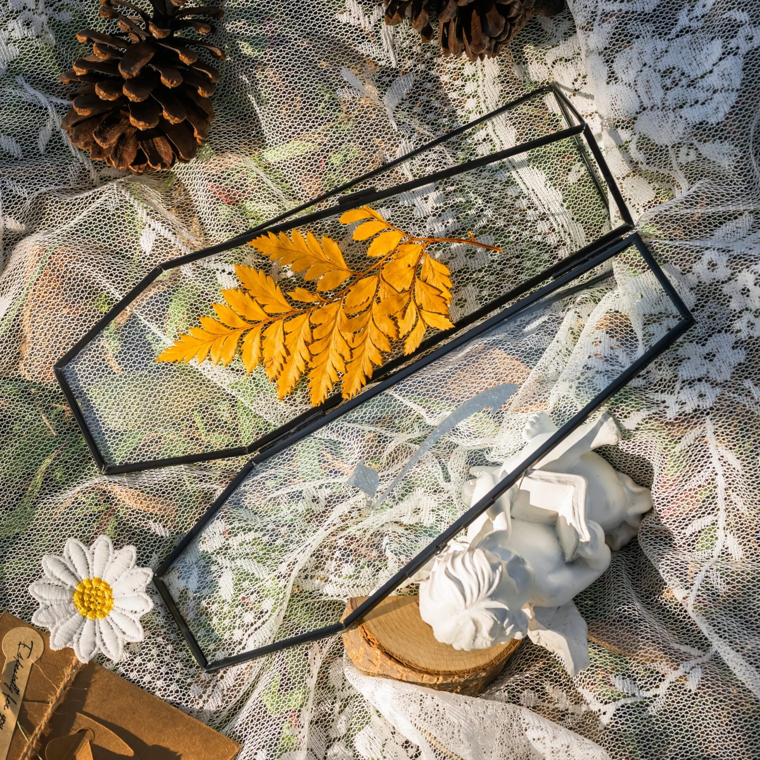 Brass Gold Tabletop Vintage Frame Geometric Ornament Plant Specimen Clip Modern Decor Card Holder 5X7" Reception 20 Brass Gold Tabletop Vintage Frame Geometric Ornament Plant Specimen Clip Modern Decor Card Holder 5X7" Reception - Image 20