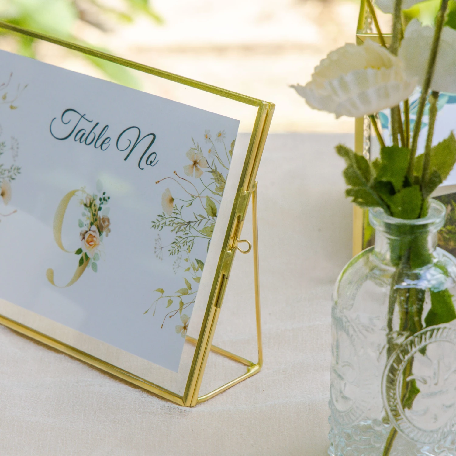 Gold Table Number Holder, 8''x6'' Wedding Photo Picture Frame, For Outdoor Garden Wedding, Bridal Shower 6 Gold Table Number Holder, 8''x6'' Wedding Photo Picture Frame, For Outdoor Garden Wedding, Bridal Shower - Image 6