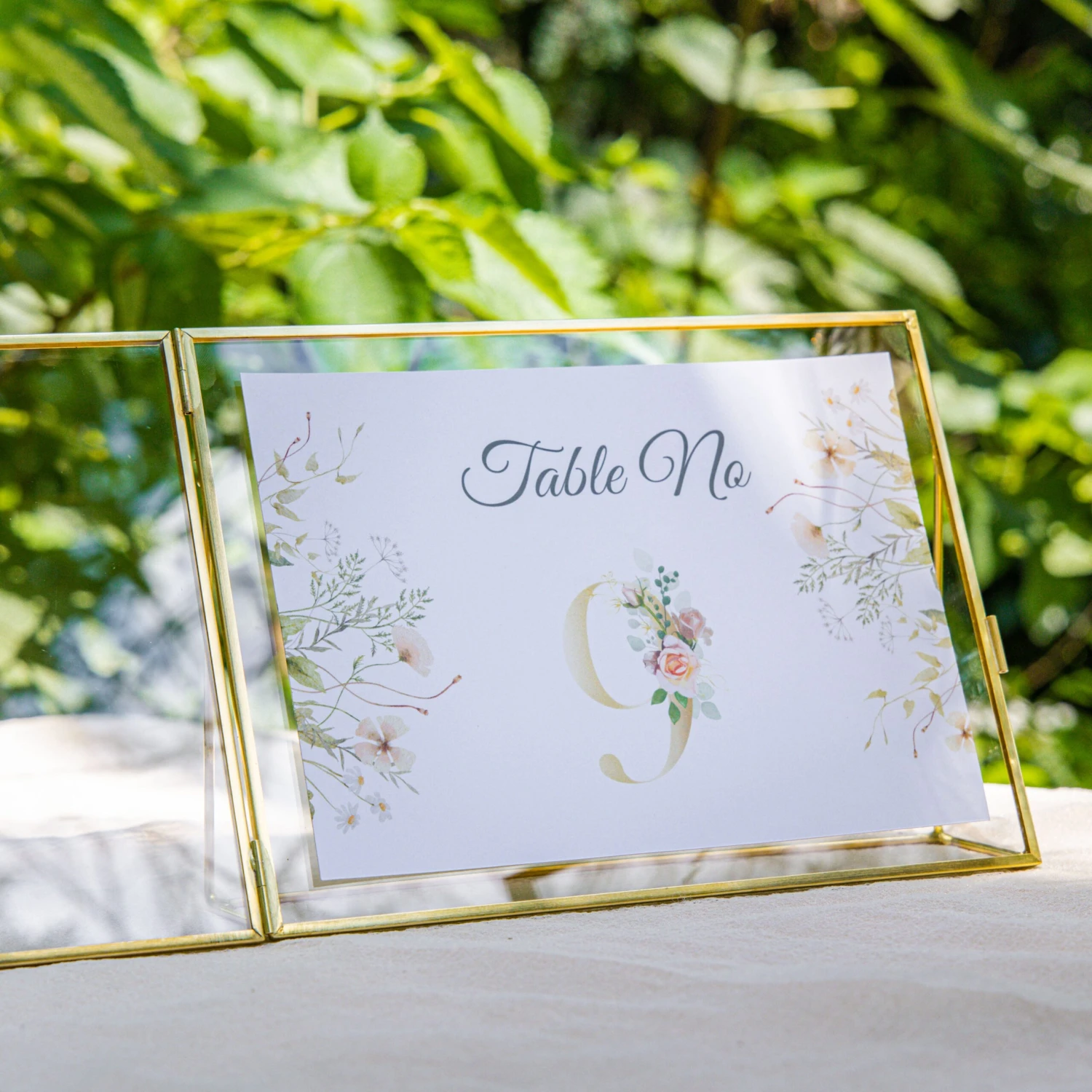 Gold Table Number Holder, 8''x6'' Wedding Photo Picture Frame, For Outdoor Garden Wedding, Bridal Shower 3 Gold Table Number Holder, 8''x6'' Wedding Photo Picture Frame, For Outdoor Garden Wedding, Bridal Shower - Image 3