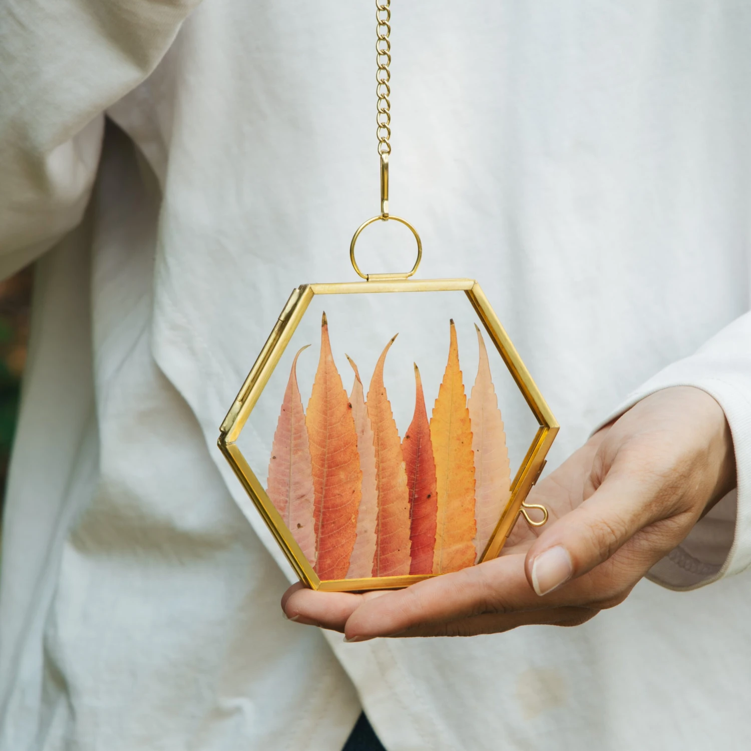 Handmade Vintage Brass Floating Hanging Glass Hexagon Picture Photo Frame Small Side Length 2" 2 Handmade Vintage Brass Floating Hanging Glass Hexagon Picture Photo Frame Small Side Length 2" - Image 2