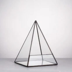 Handmade Pyramid Geometric Glass Terrarium For Succulent Fern Moss Airplants Cacti