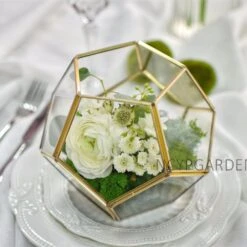 Handmade Gold Tabletop Polyhedron Glass Geometric Terrarium For Wedding Section Reception 19 Handmade Gold Tabletop Polyhedron Glass Geometric Terrarium For Wedding Section Reception -Ncyp Garden Sale Shop product image 600901074