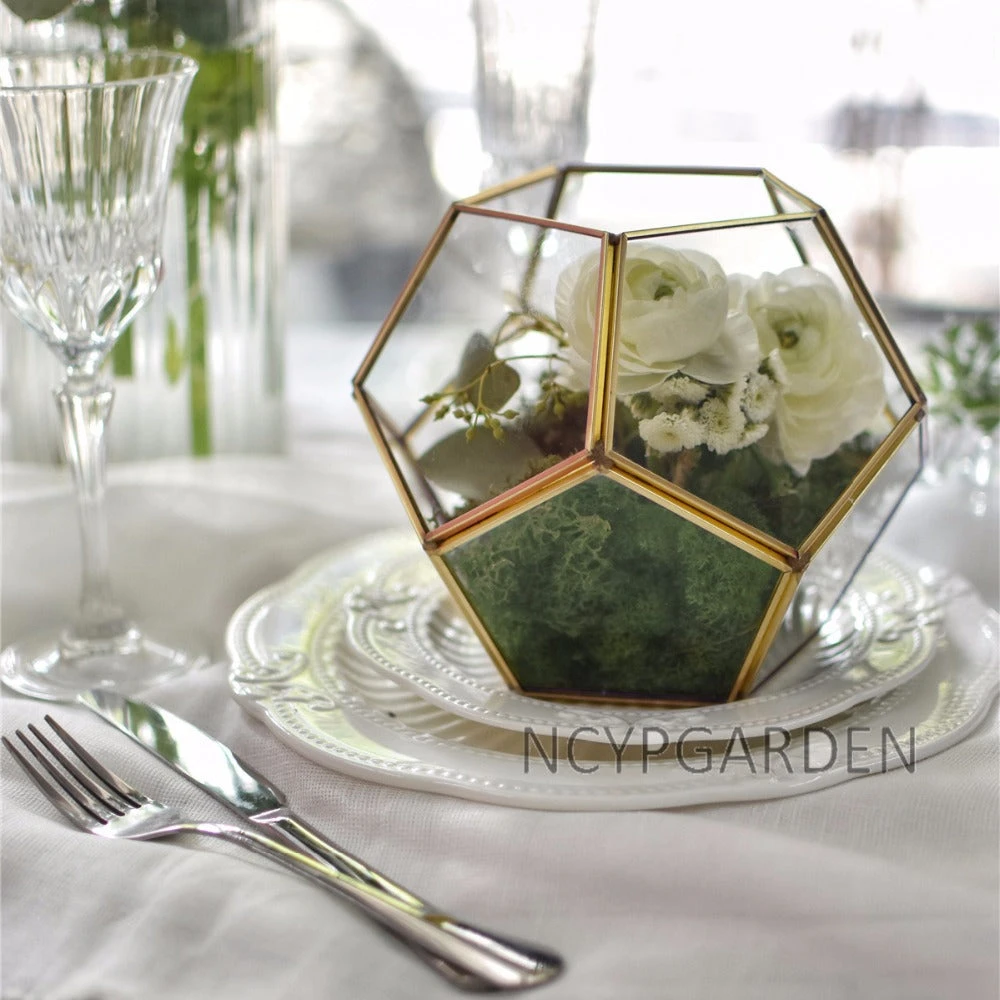 Handmade Gold Tabletop Polyhedron Glass Geometric Terrarium For Wedding Section Reception 7 Handmade Gold Tabletop Polyhedron Glass Geometric Terrarium For Wedding Section Reception - Image 7